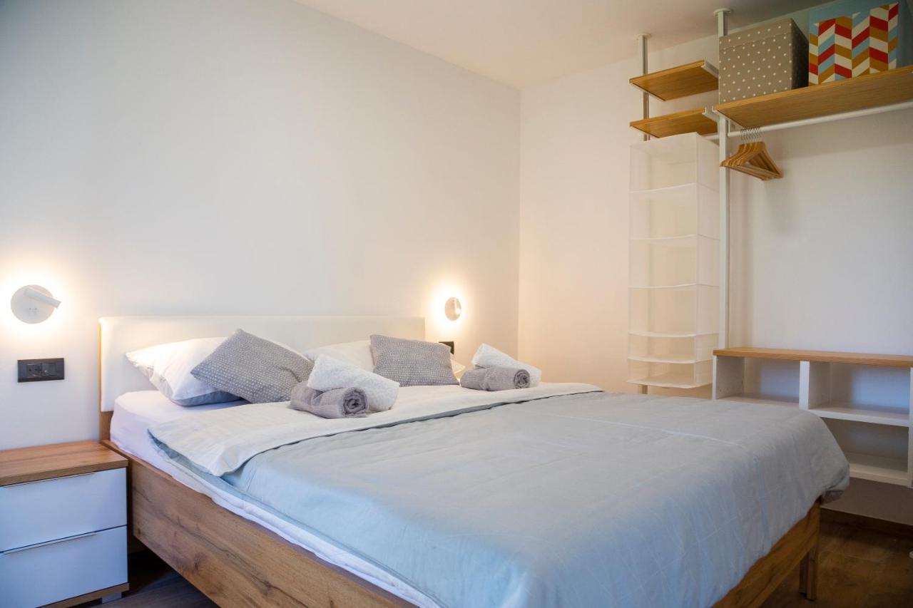 Holiday Houses Порторож Екстериор снимка